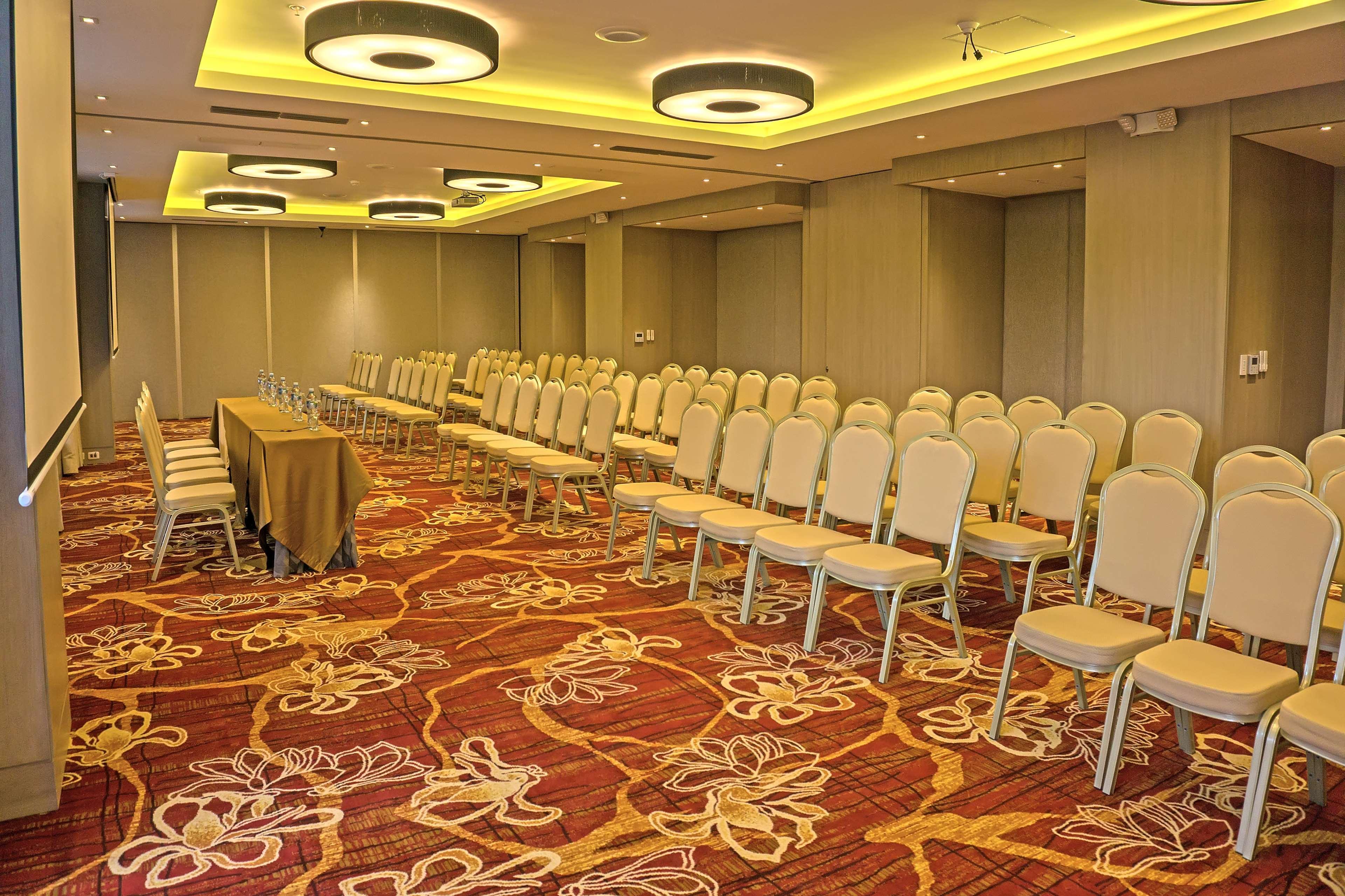 Radisson Hotel Guayaquil Extérieur photo Meeting room